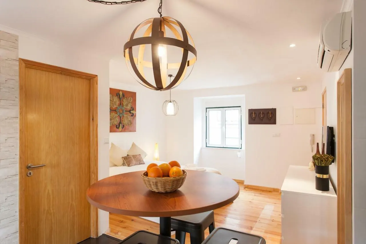 Martim Moniz Studio Apartments - By Lu Holidays Lisbona